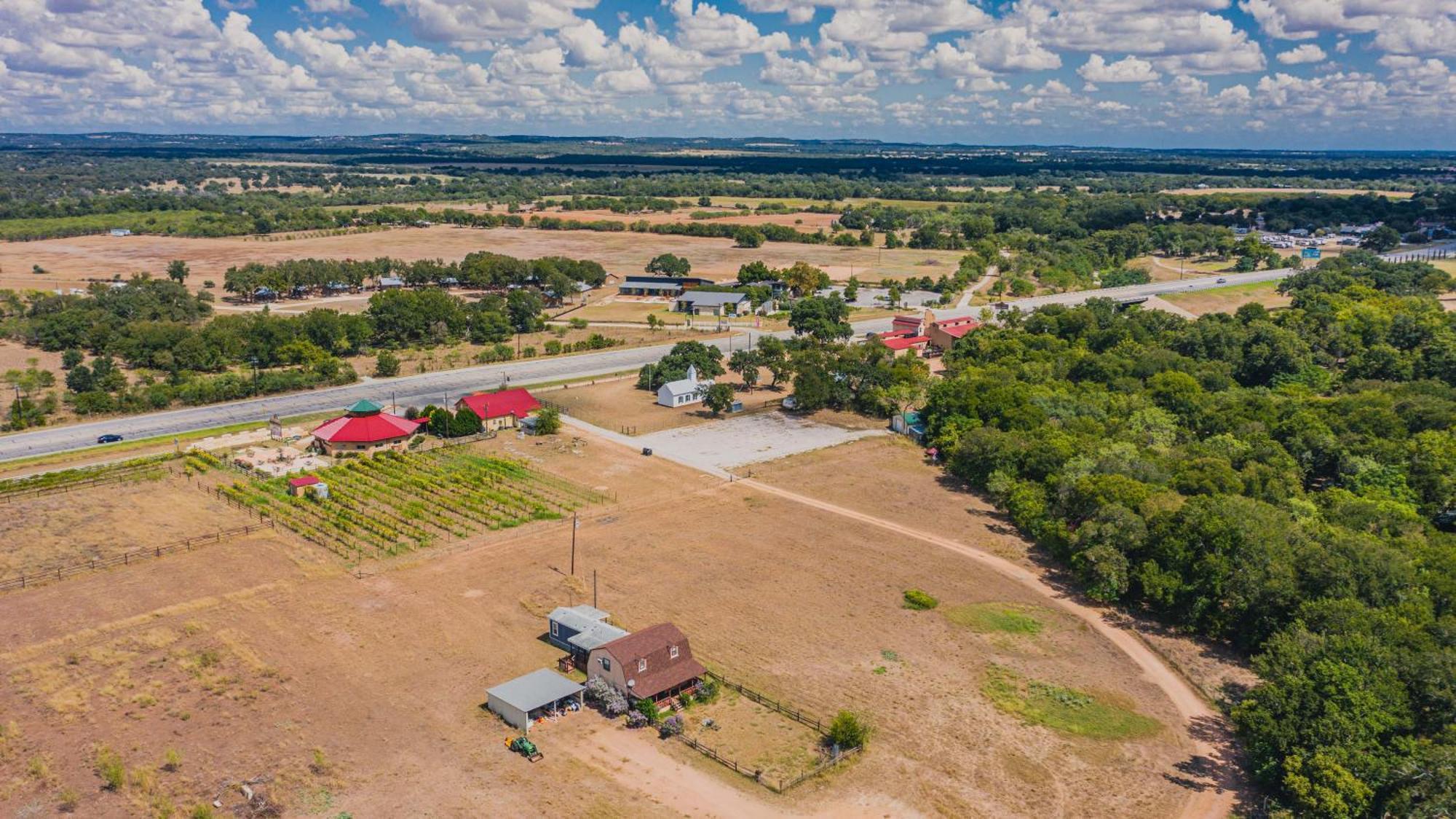 Pecan Cabin Fredericksburg Ngoại thất bức ảnh