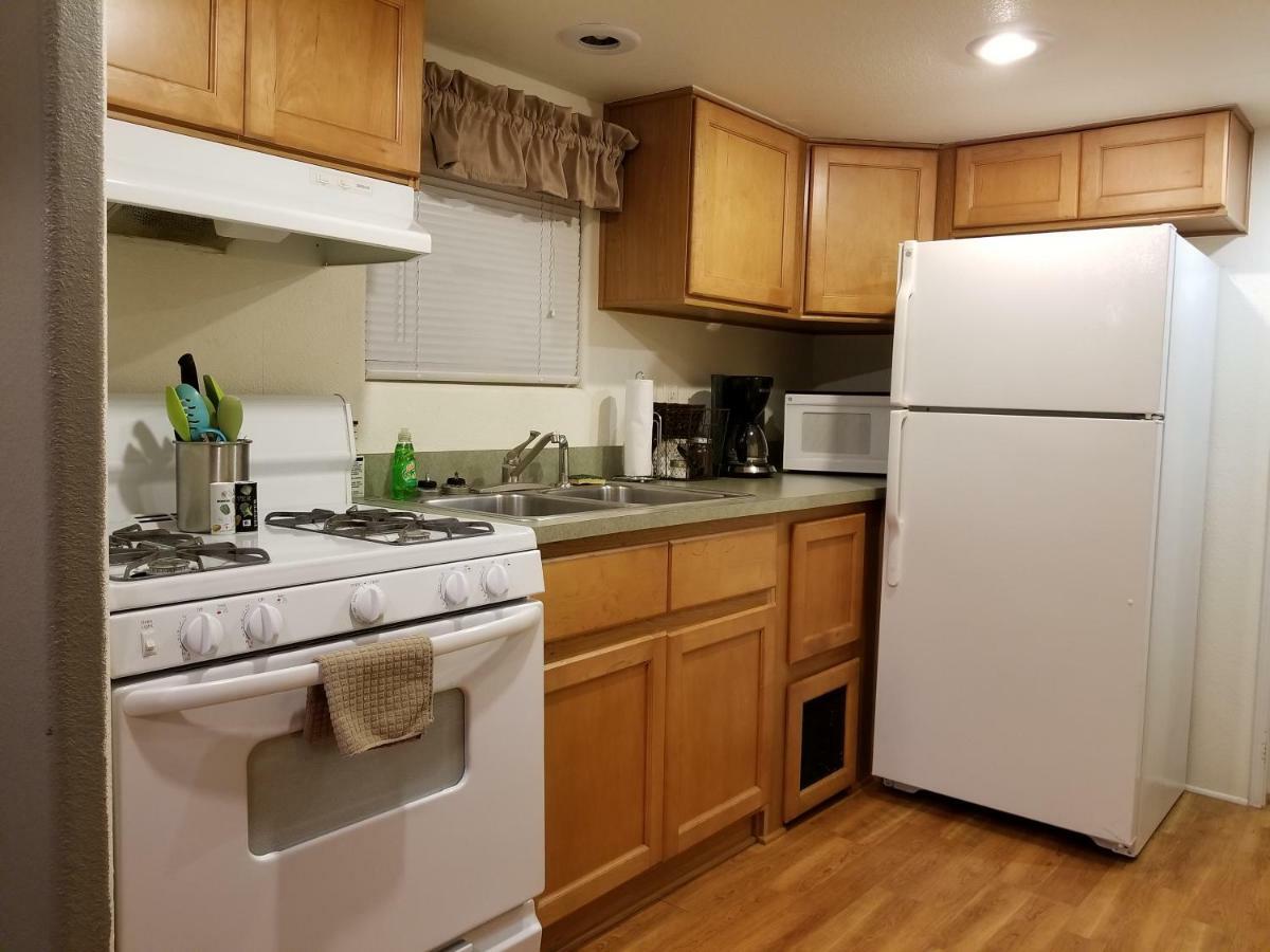 Pecan Cabin Fredericksburg Ngoại thất bức ảnh